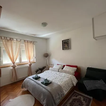 Kuca Za Odmor Ana Apartman *