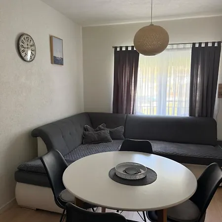 Appartement Kuca Za Odmor Ana Oklaji
